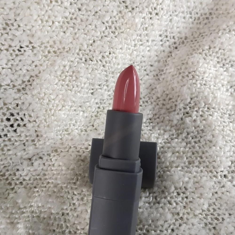 KAB Cosmetics Cream Lipstick in PEACH COBBLER, 3.5g/0.12oz